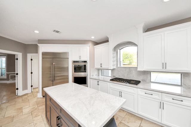 2211 Braer Ridge Drive, Katy, TX 77494