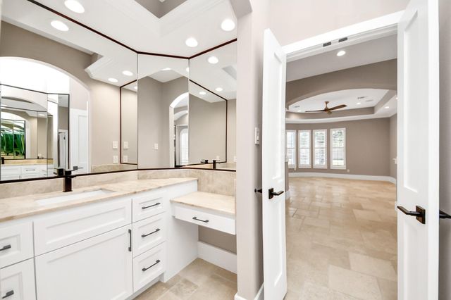 2211 Braer Ridge Drive, Katy, TX 77494