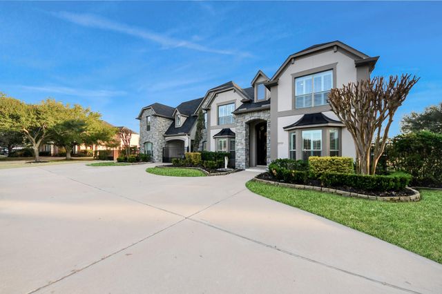 2211 Braer Ridge Drive, Katy, TX 77494