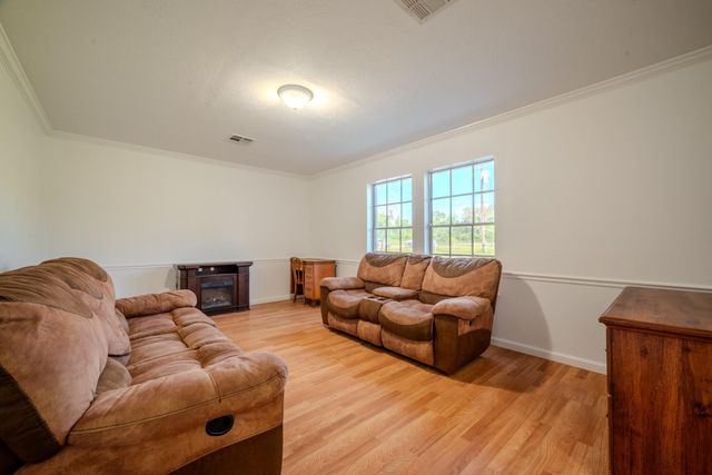 1102 Crosby Dayton Road, Crosby, TX 77532