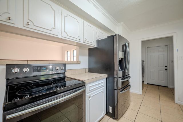1102 Crosby Dayton Road, Crosby, TX 77532
