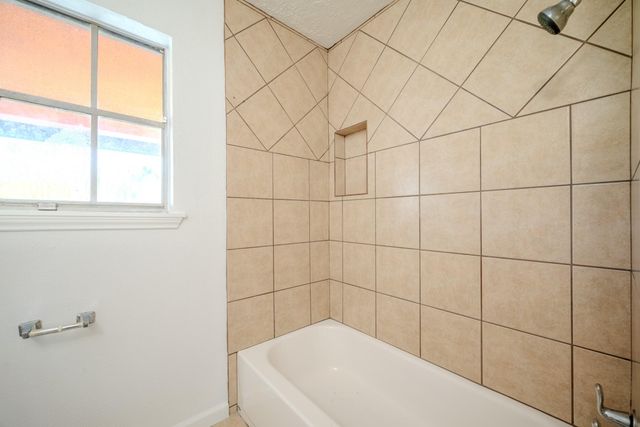 1102 Crosby Dayton Road, Crosby, TX 77532