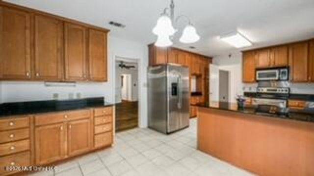 1301 Heidenheim Street, Pascagoula, MS 39581