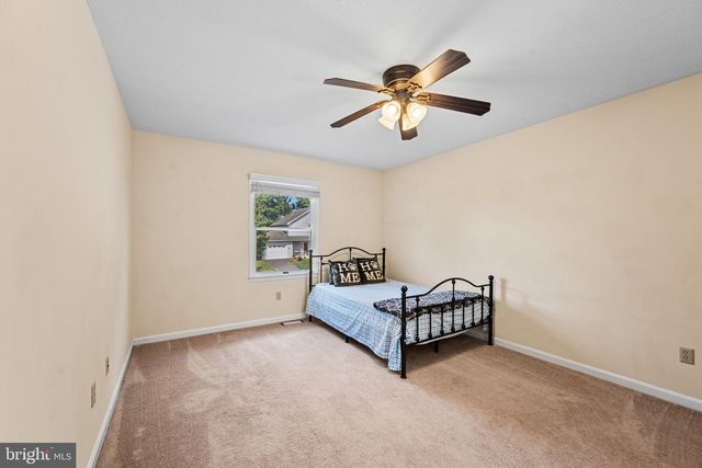 102 PRIMROSE PL, Winchester, VA 22602