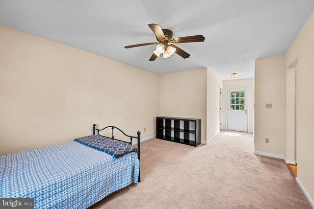 102 PRIMROSE PL, Winchester, VA 22602