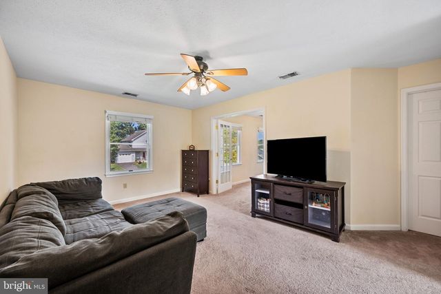102 PRIMROSE PL, Winchester, VA 22602