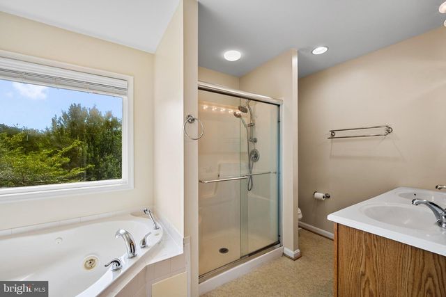 102 PRIMROSE PL, Winchester, VA 22602