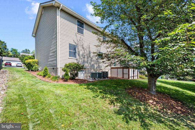 102 PRIMROSE PL, Winchester, VA 22602