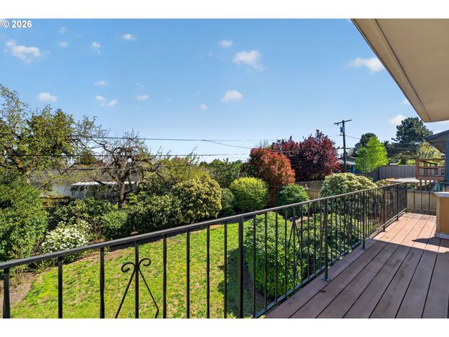 3332 Ne 132ND Ave, Portland, OR 97230