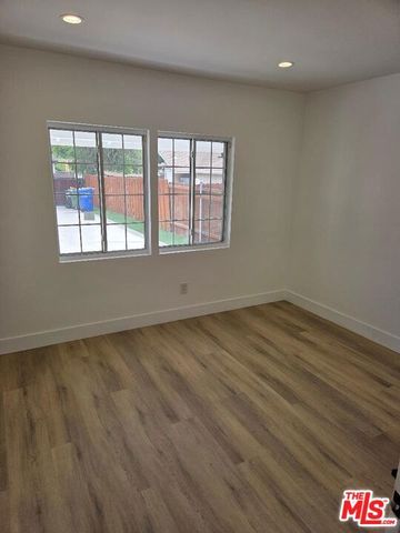 8519 Yolanda Avenue, Los Angeles, CA 91324