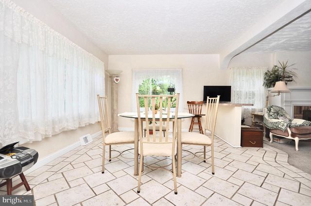 3441 PARKSIDE AVE, Huntingdon Valley, PA 19006