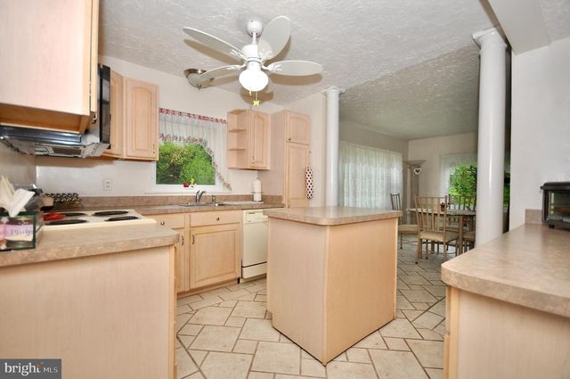 3441 PARKSIDE AVE, Huntingdon Valley, PA 19006