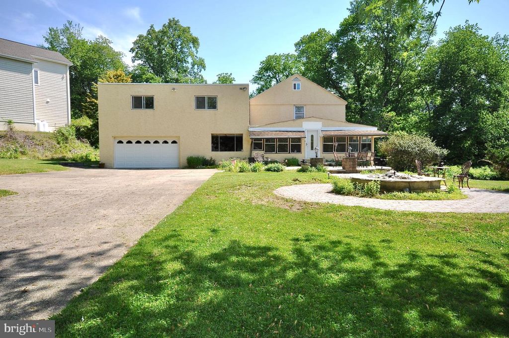 3441 PARKSIDE AVE, Huntingdon Valley, PA 19006