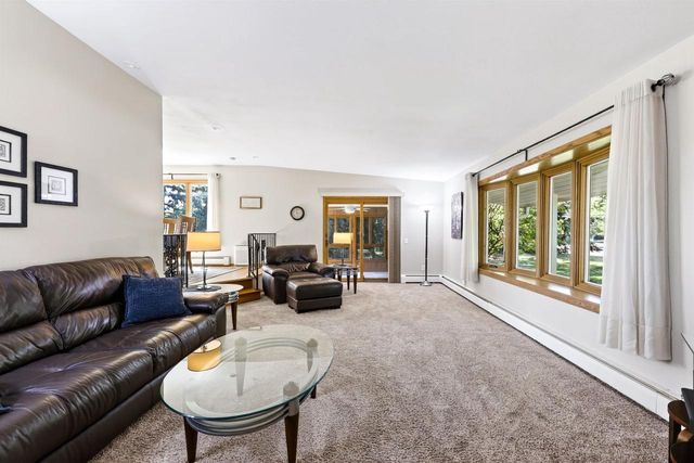 5567 Shamrock Lane, Fitchburg, WI 53711
