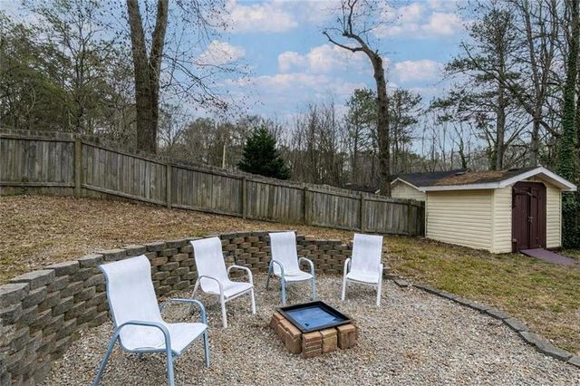 3720 Quail Hollow Trail, Snellville, GA 30039