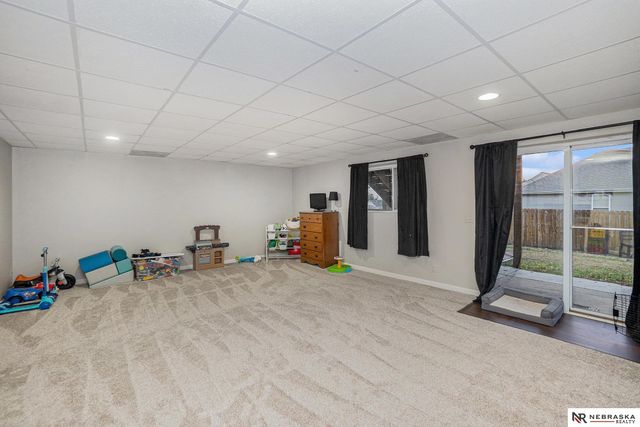 3864 S 190th Street, Omaha, NE 68130