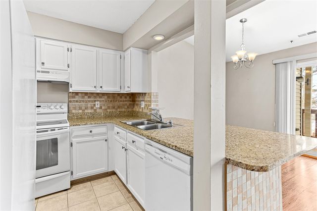 4912 Ashley Lane 84, Waterford, MI 48329