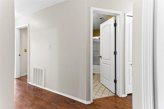 4912 Ashley Lane 84, Waterford, MI 48329