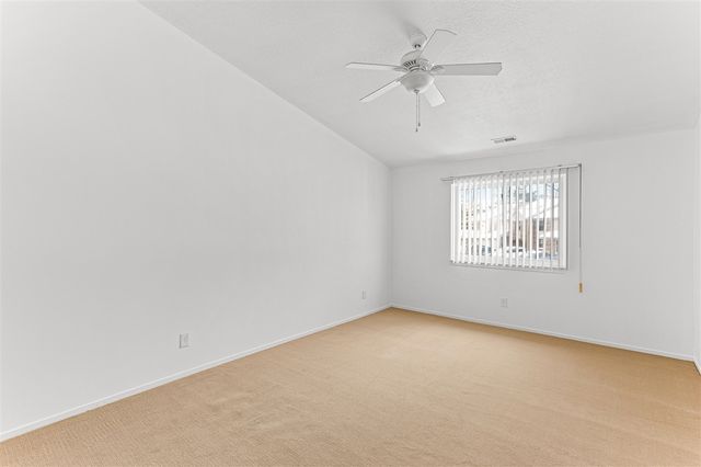 4912 Ashley Lane 84, Waterford, MI 48329