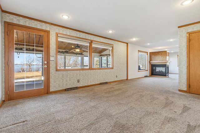 509 Cottage Avenue, Hendricks, MN 56136