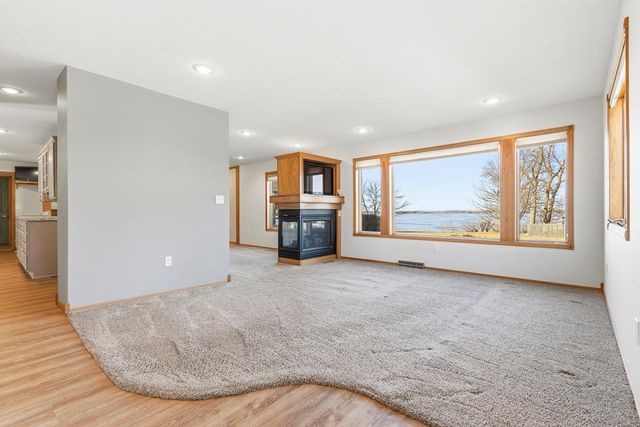 509 Cottage Avenue, Hendricks, MN 56136