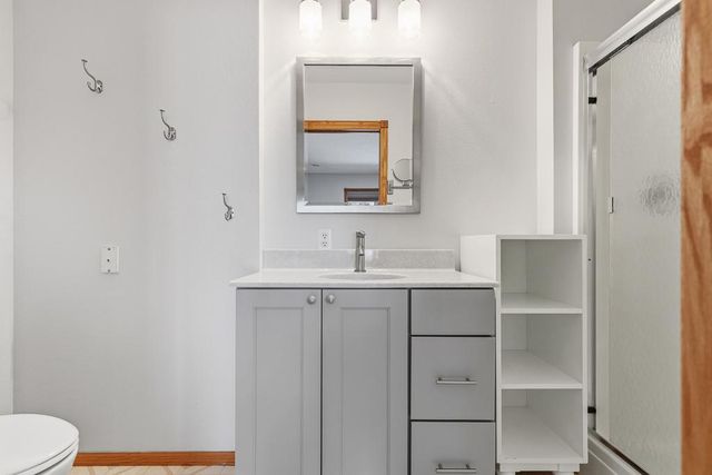 509 Cottage Avenue, Hendricks, MN 56136