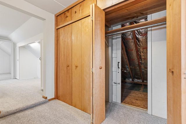 509 Cottage Avenue, Hendricks, MN 56136