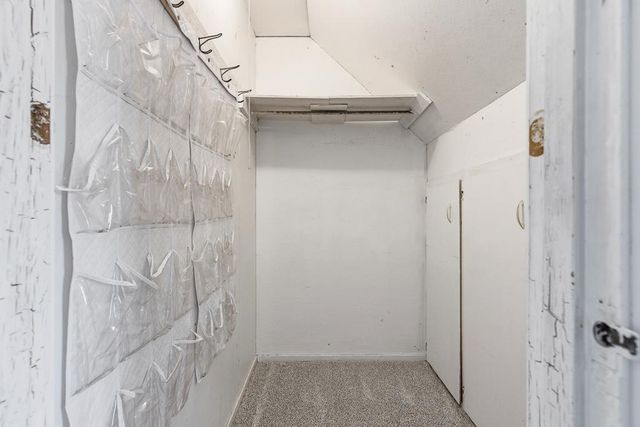 509 Cottage Avenue, Hendricks, MN 56136