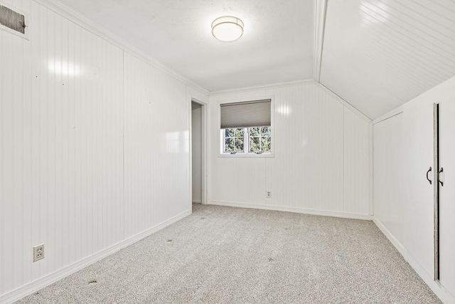 509 Cottage Avenue, Hendricks, MN 56136