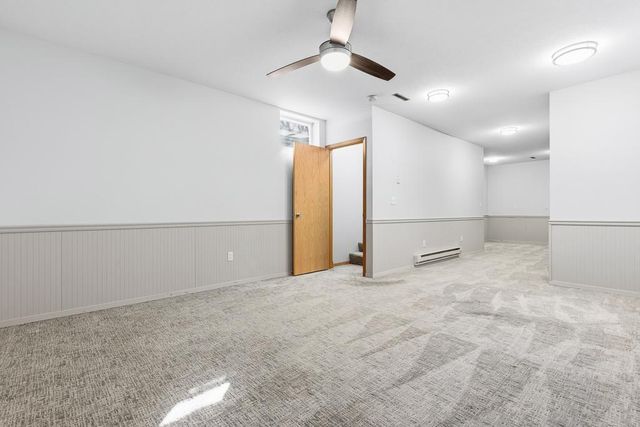 509 Cottage Avenue, Hendricks, MN 56136