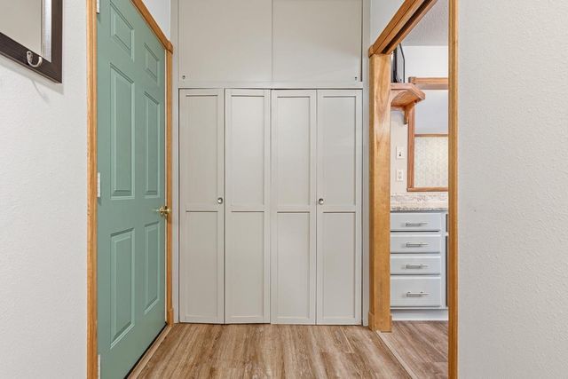 509 Cottage Avenue, Hendricks, MN 56136