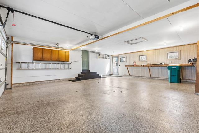 509 Cottage Avenue, Hendricks, MN 56136