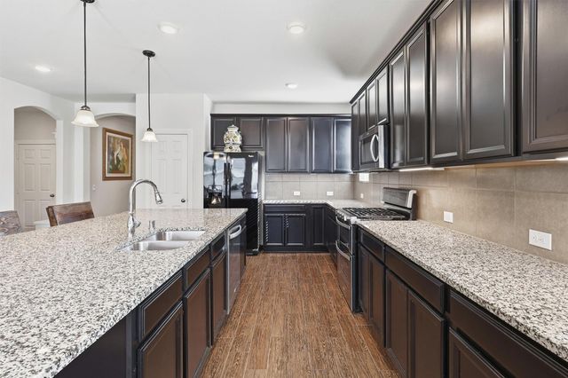 11102 Mineral Island Lane, Richmond, TX 77406