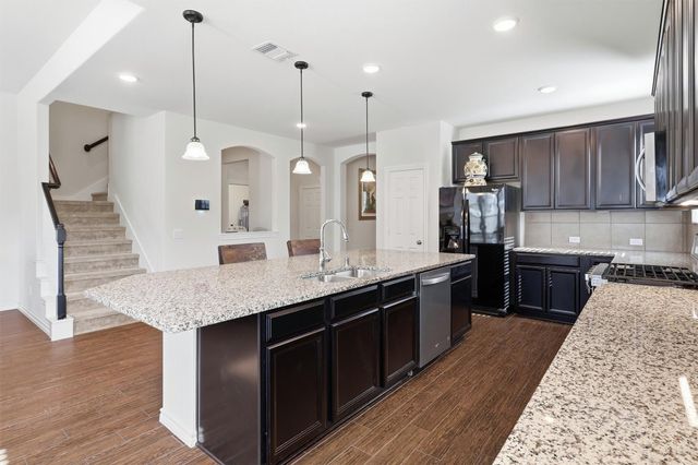 11102 Mineral Island Lane, Richmond, TX 77406