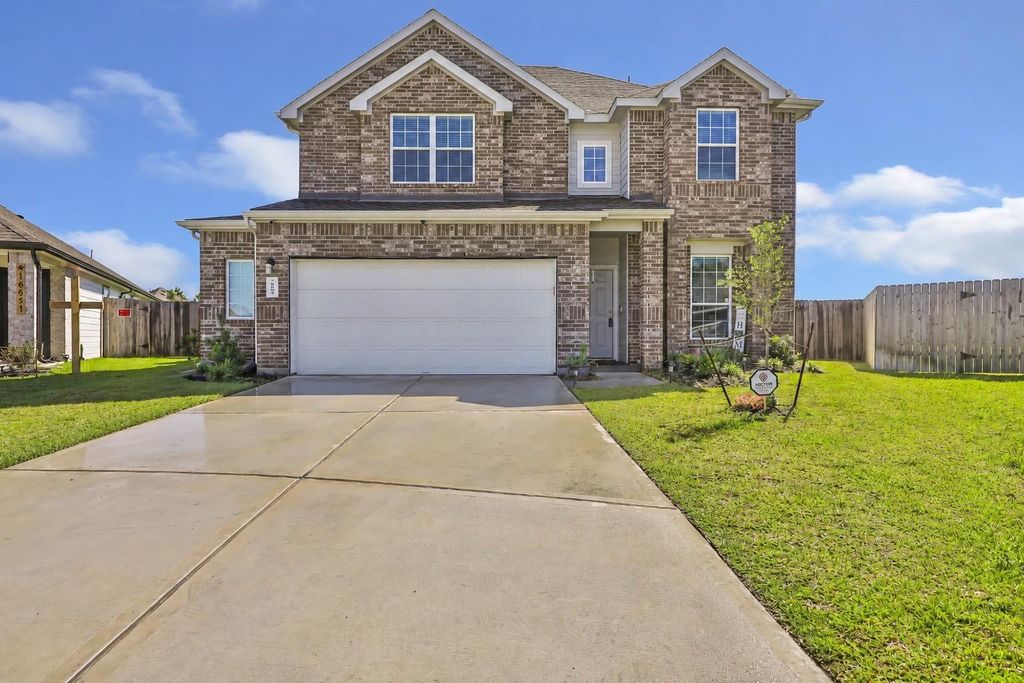 16655 Olivewood Lane, Conroe, TX 77302