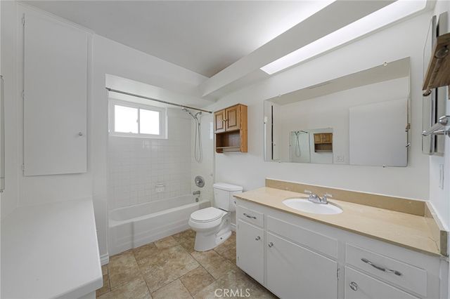 1848 N 2nd, Upland, CA 91784