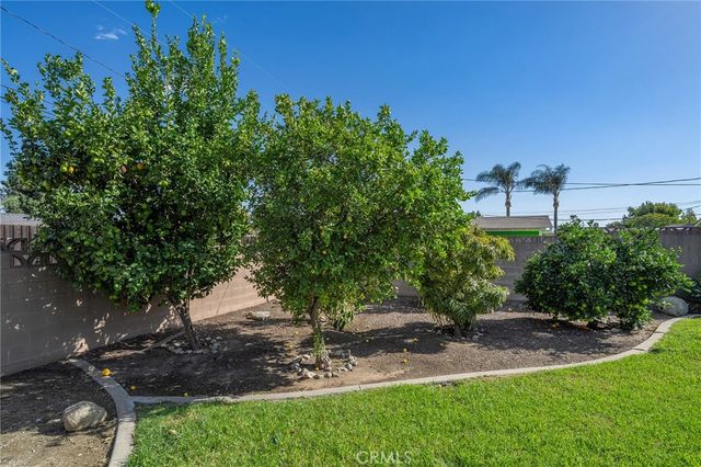 1848 N 2nd, Upland, CA 91784
