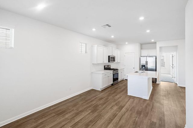 186 Weaver LN, Bastrop, TX 78602