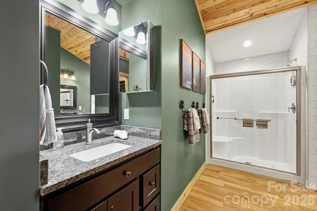 107 5th Street, Black Mountain, NC 28711