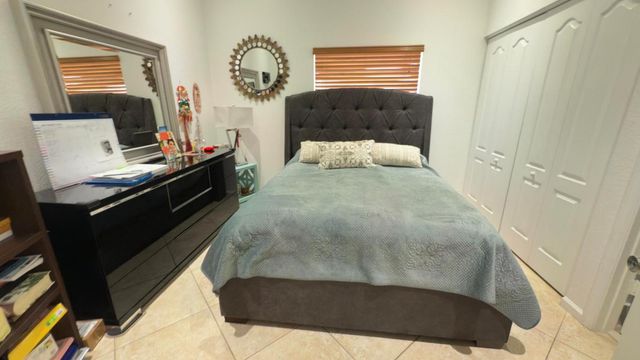 139 Berenger Walk, Royal Palm Beach, FL 33414