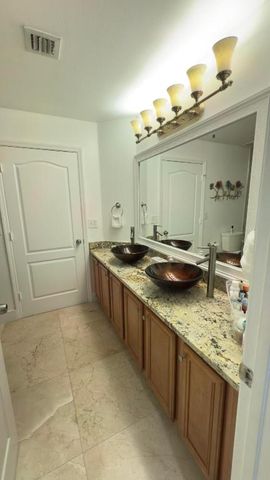 139 Berenger Walk, Royal Palm Beach, FL 33414