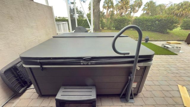 139 Berenger Walk, Royal Palm Beach, FL 33414