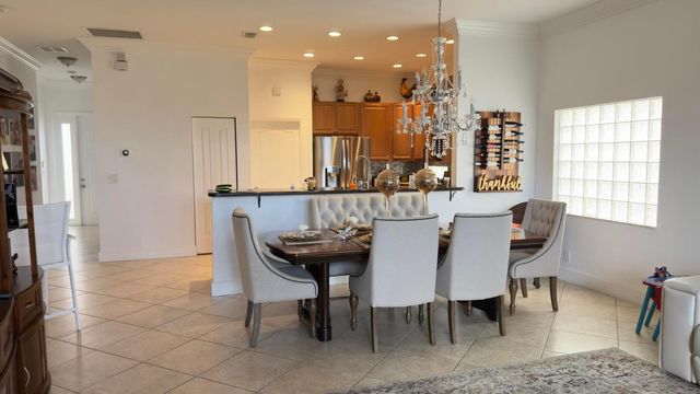 139 Berenger Walk, Royal Palm Beach, FL 33414