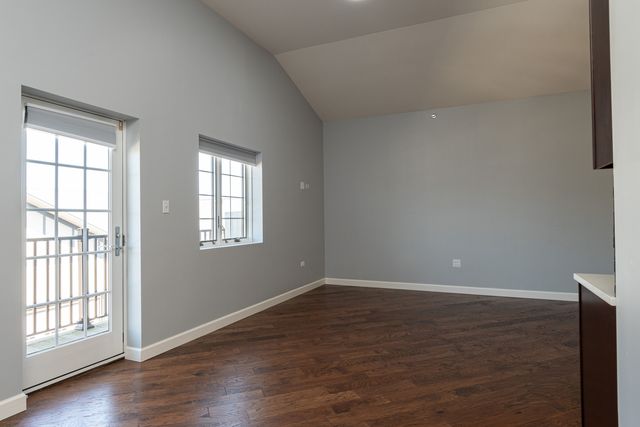 2224 Ferry Road C103, Naperville, IL 60563