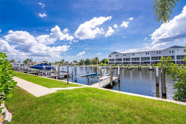 268 LEWIS CIRCLE 143, Punta Gorda, FL 33950