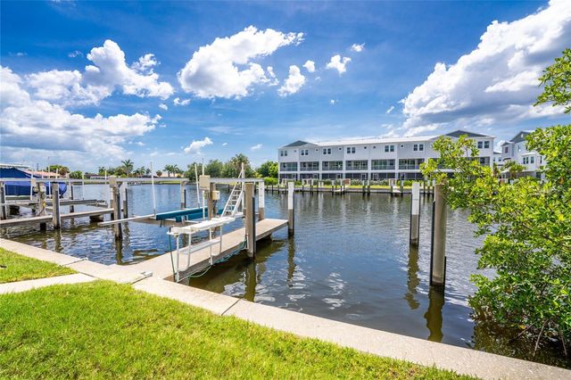 268 LEWIS CIRCLE 143, Punta Gorda, FL 33950