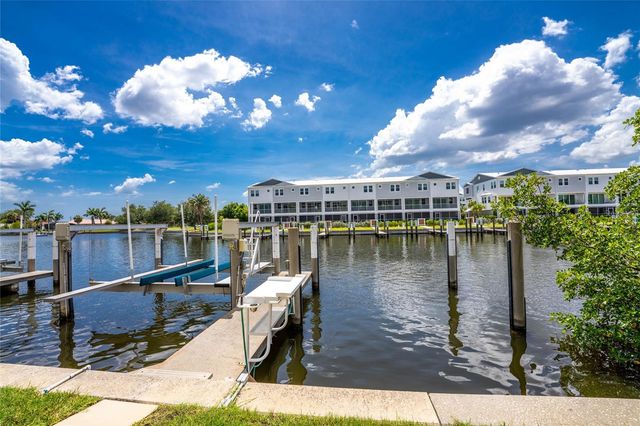 268 LEWIS CIRCLE 143, Punta Gorda, FL 33950