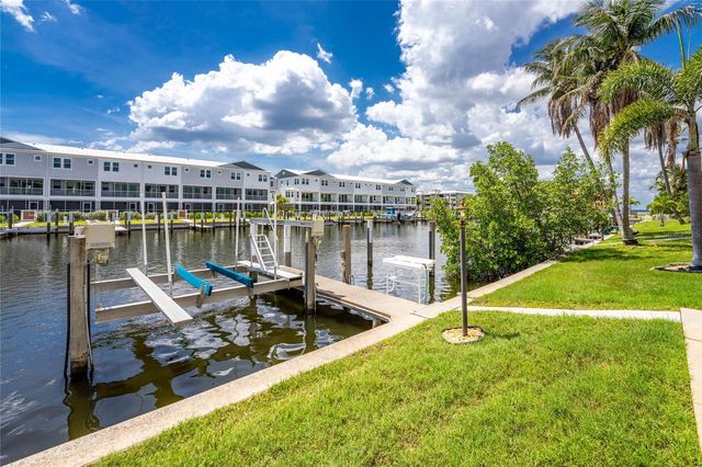 268 LEWIS CIRCLE 143, Punta Gorda, FL 33950