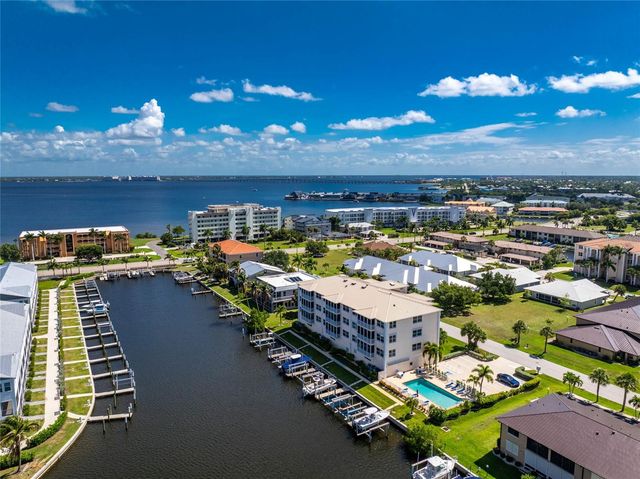 268 LEWIS CIRCLE 143, Punta Gorda, FL 33950
