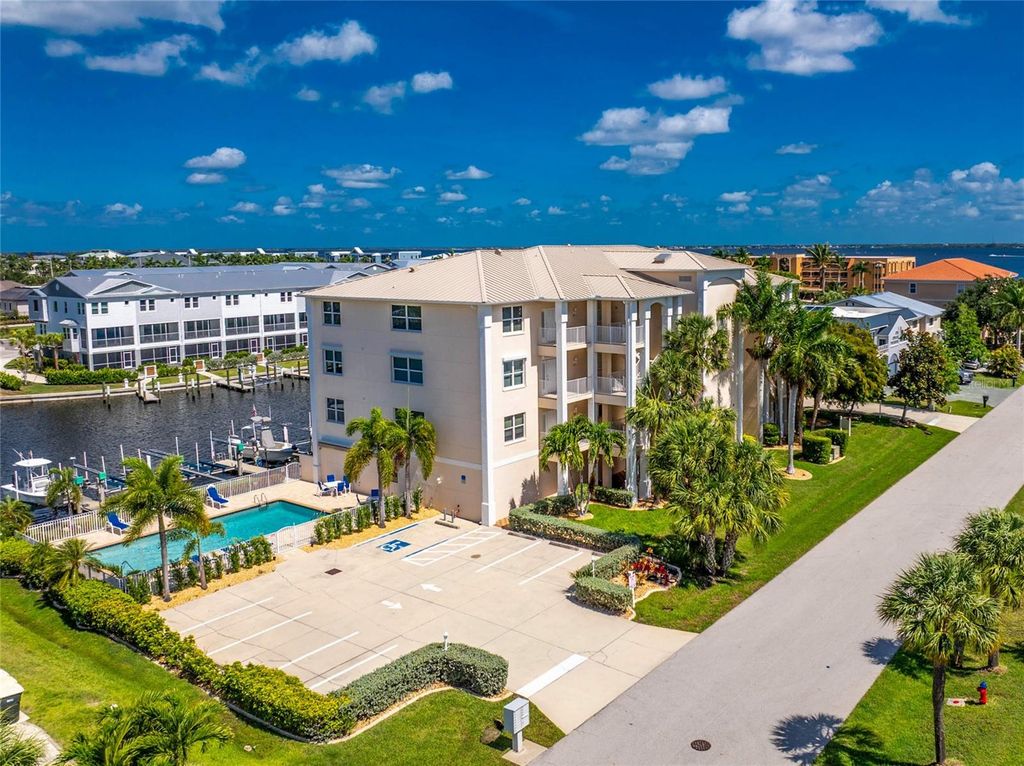 268 LEWIS CIRCLE 143, Punta Gorda, FL 33950